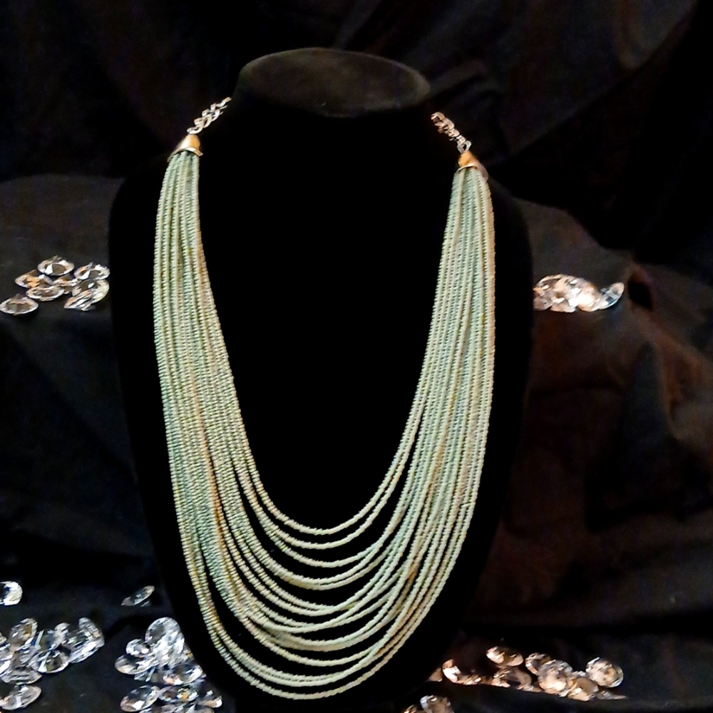 Light sage green necklace